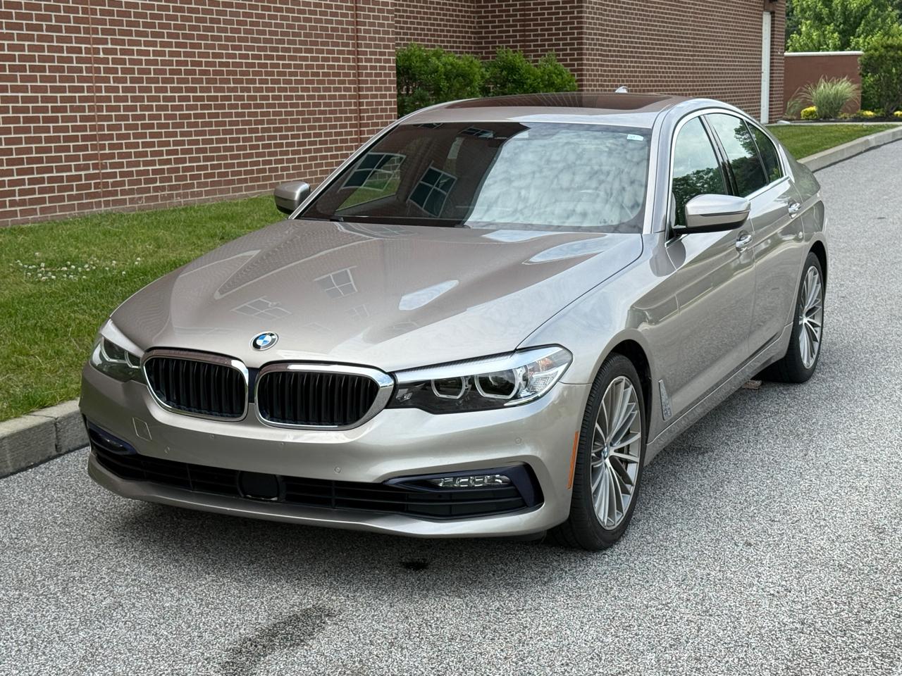 2018 BMW 5 Series 540i xDrive Sedan