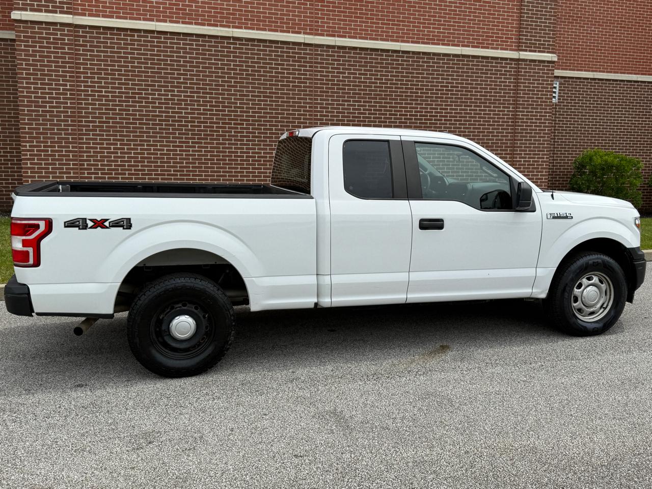 Ford F-150 XLT 4WD SuperCab 6.5' Box 2019