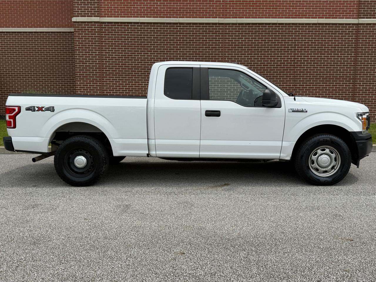 Ford F-150 XLT 4WD SuperCab 6.5' Box 2019
