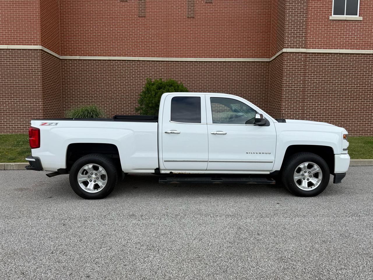 Chevrolet Silverado 1500 4WD Double Cab 143.5" LTZ w/2LZ 2016