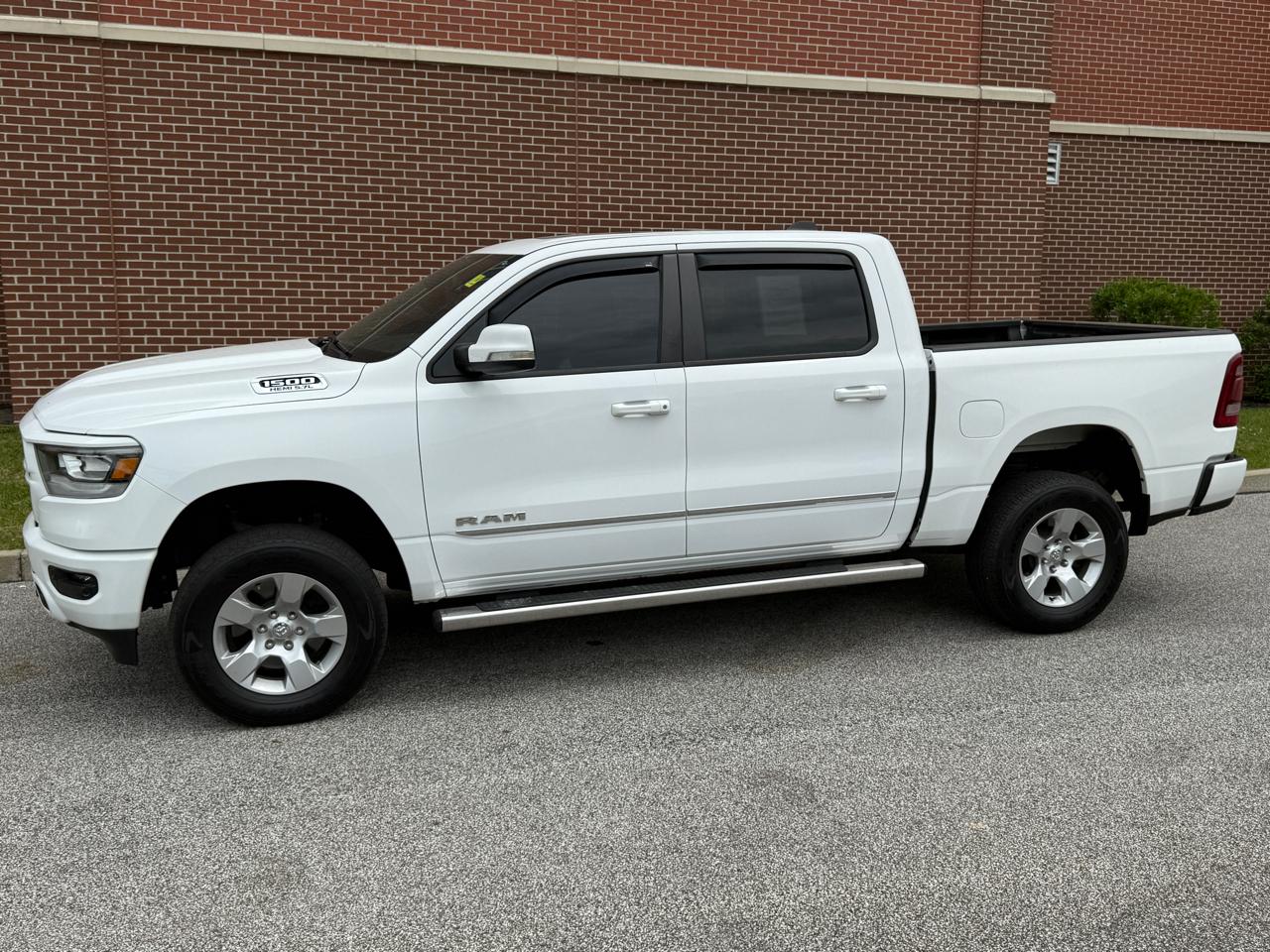 RAM 1500 Big Horn/Lone Star 4x4 Crew Cab 5'7" Box 2019