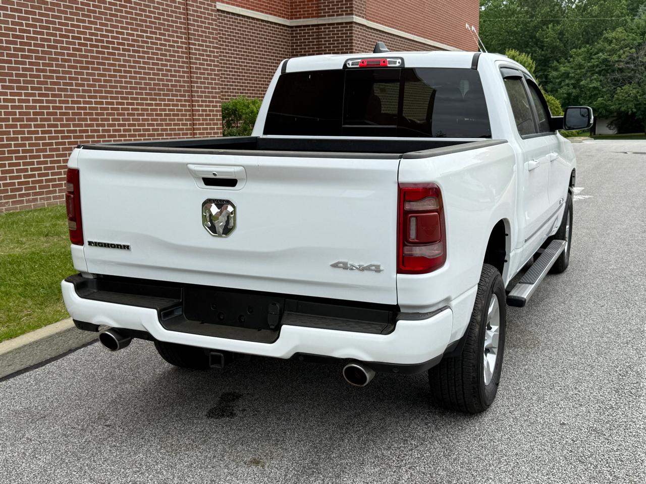 RAM 1500 Big Horn/Lone Star 4x4 Crew Cab 5'7" Box 2019