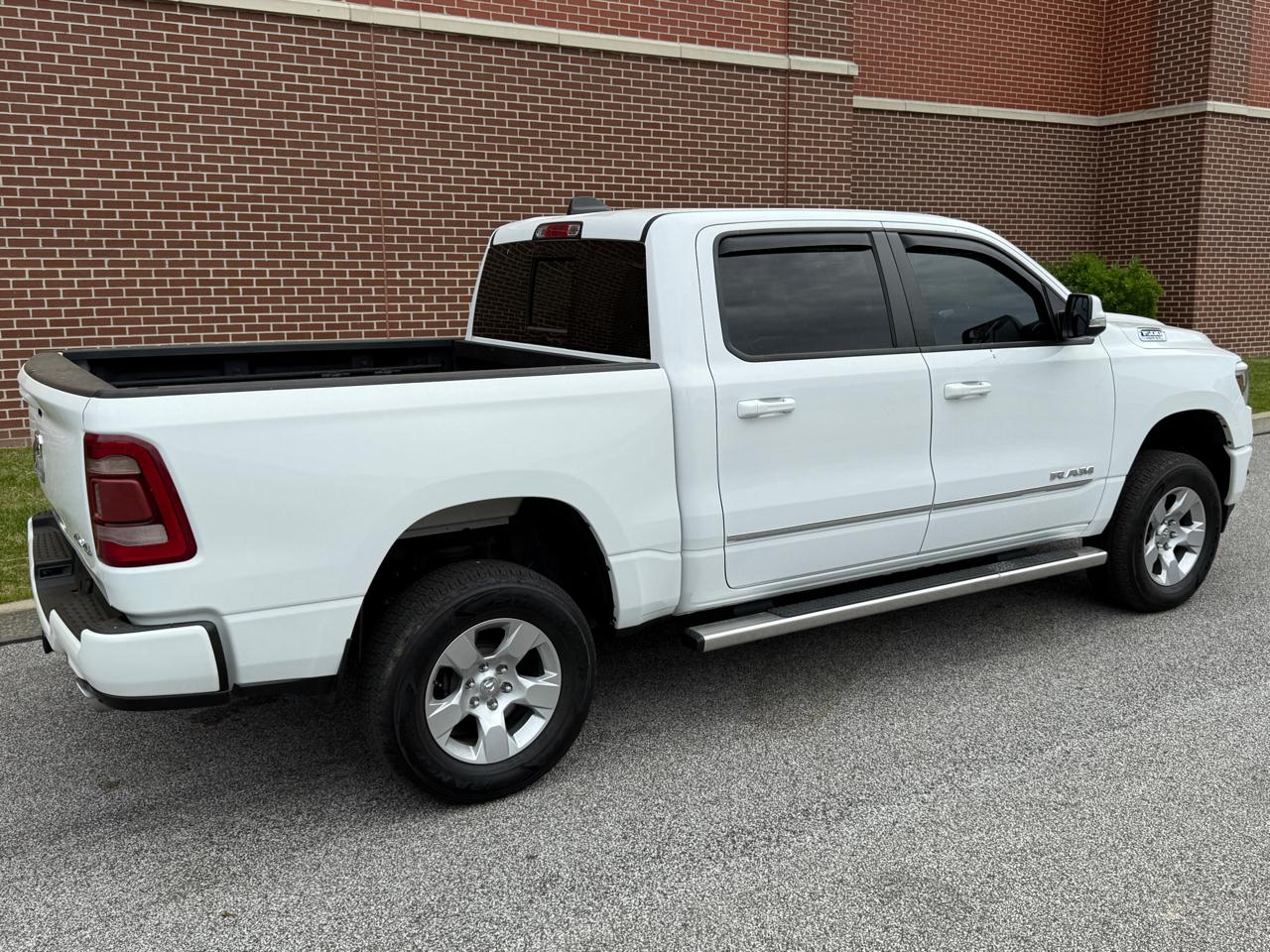 RAM 1500 Big Horn/Lone Star 4x4 Crew Cab 5'7" Box 2019