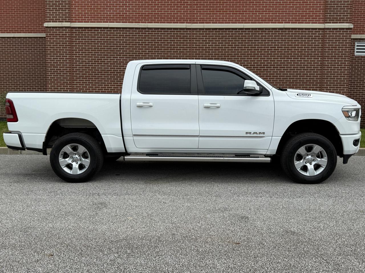 RAM 1500 Big Horn/Lone Star 4x4 Crew Cab 5'7" Box 2019