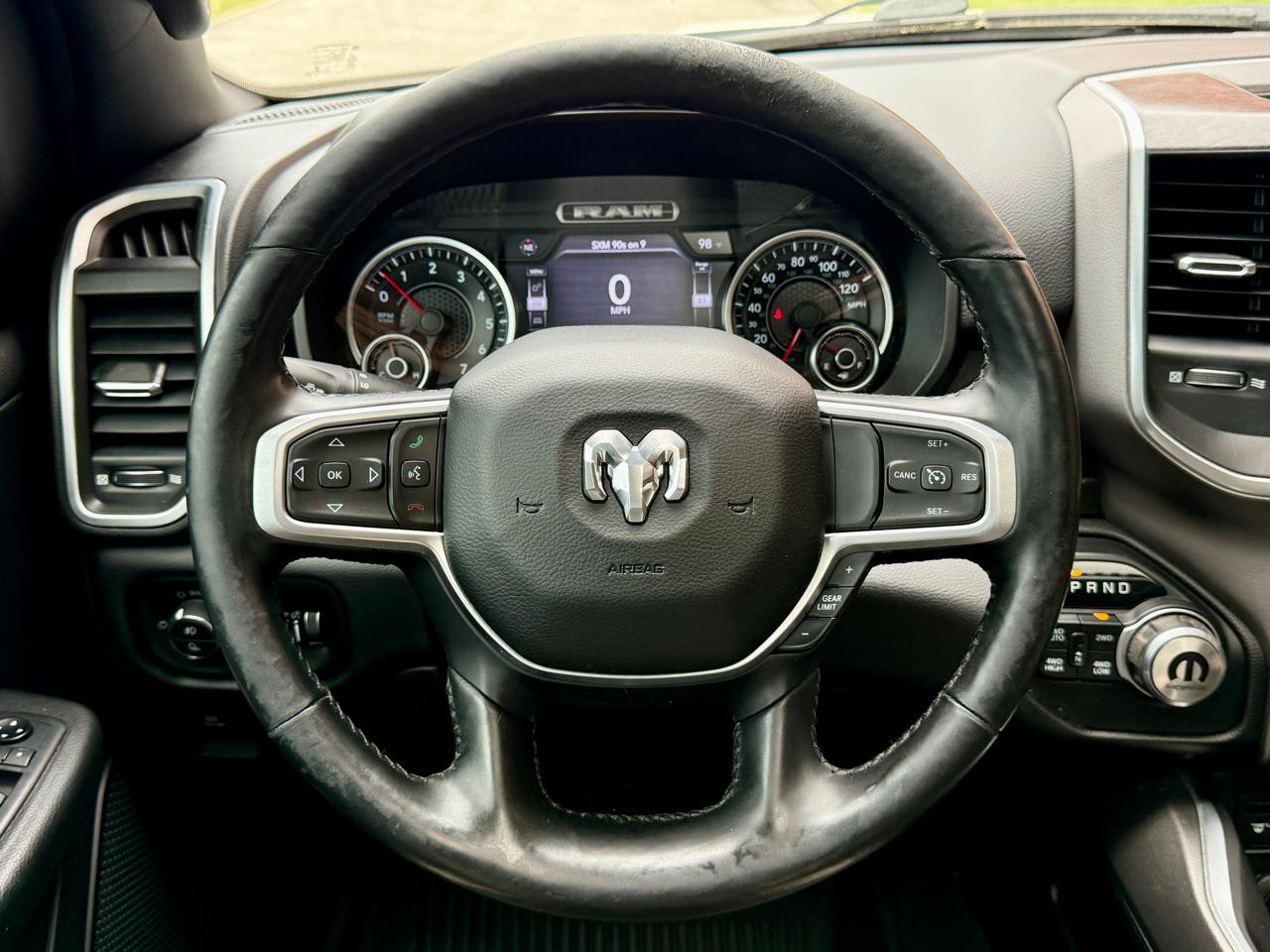 RAM 1500 Big Horn/Lone Star 4x4 Crew Cab 5'7" Box 2019