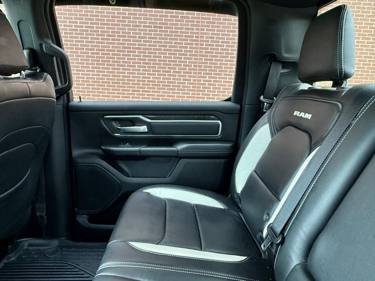 RAM 1500 Big Horn/Lone Star 4x4 Crew Cab 5'7" Box 2019