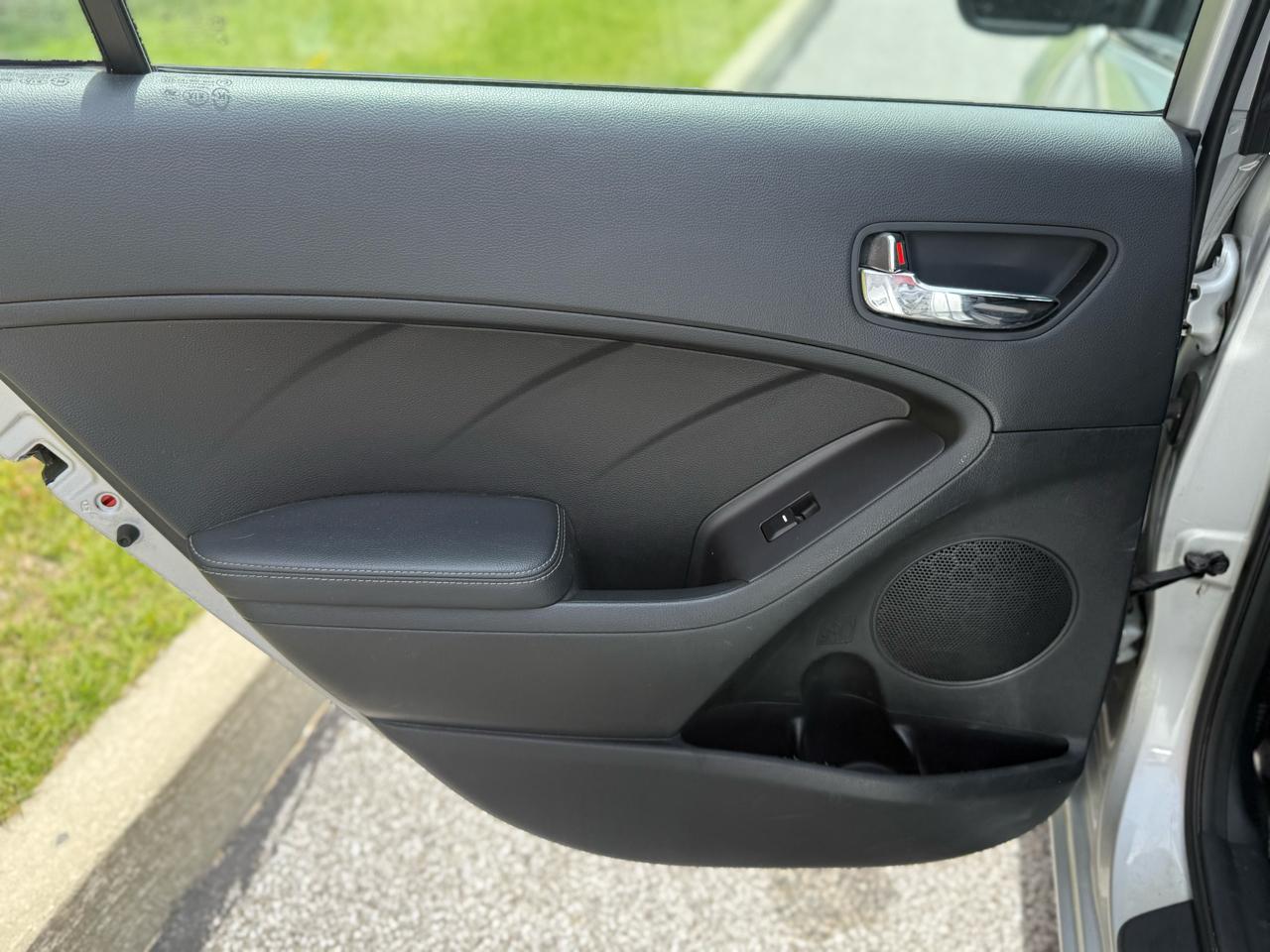 Kia Forte 4dr Sdn Auto LX 2015