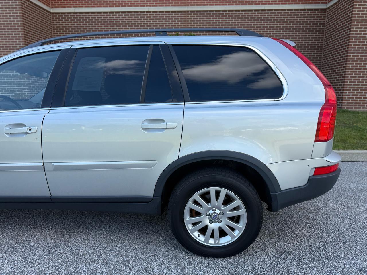 Volvo XC90 AWD 4dr I6 w/Snrf/3rd Row 2008