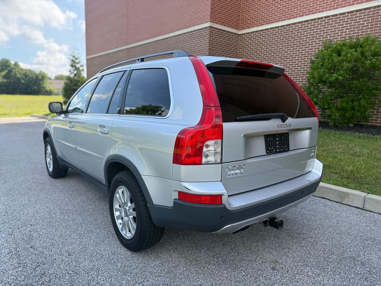 Volvo XC90 AWD 4dr I6 w/Snrf/3rd Row 2008