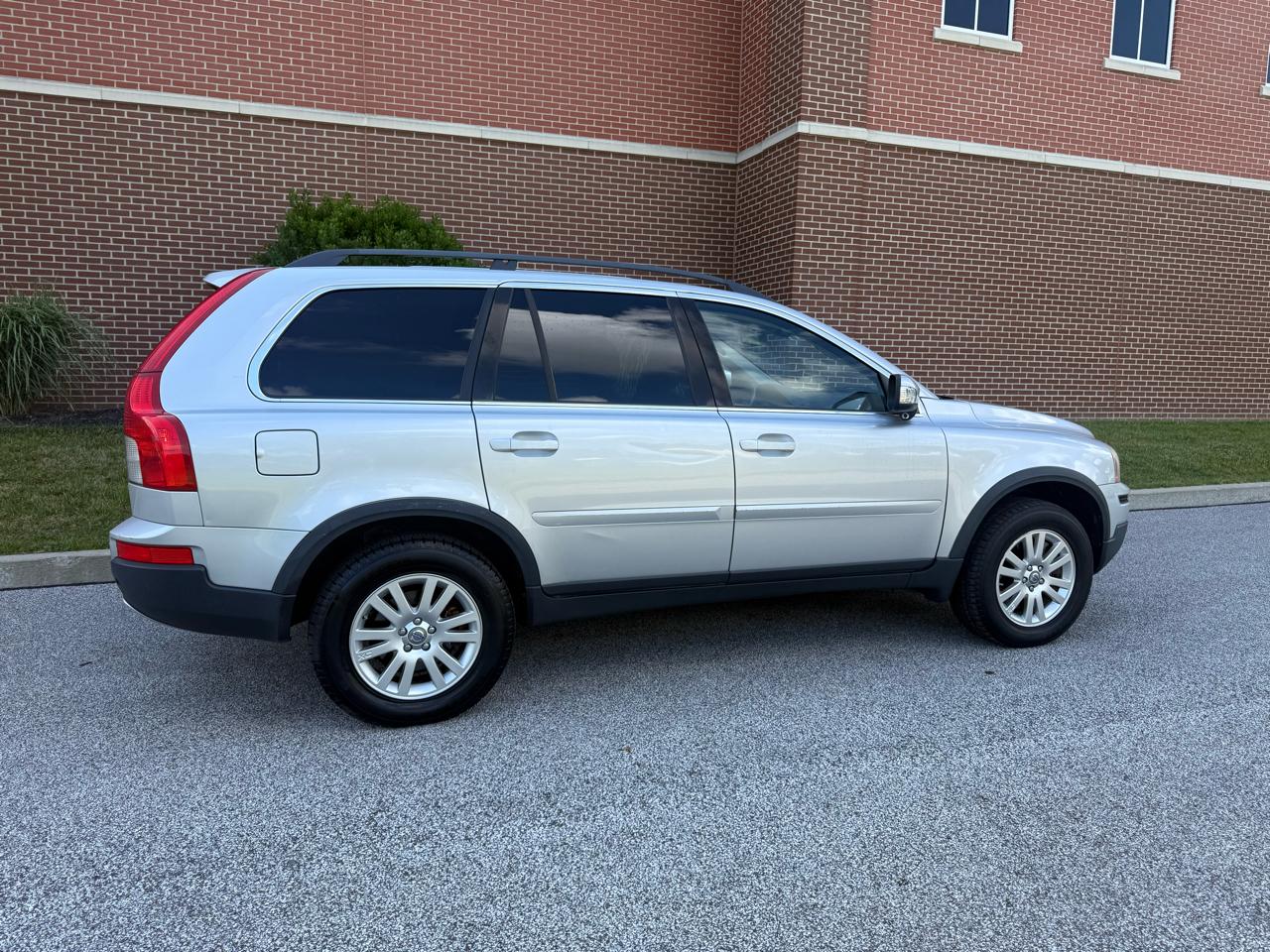 Volvo XC90 AWD 4dr I6 w/Snrf/3rd Row 2008