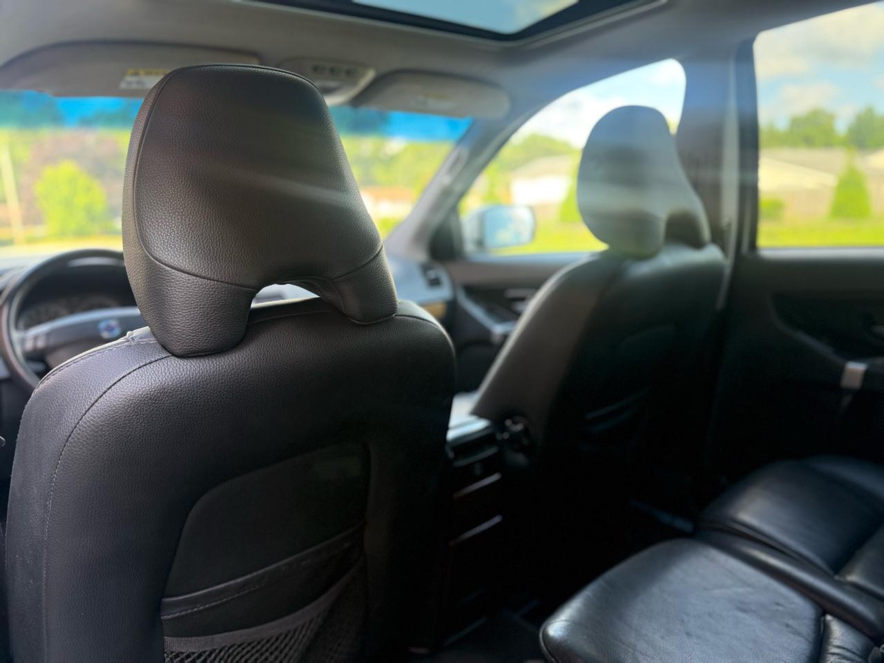 Volvo XC90 AWD 4dr I6 w/Snrf/3rd Row 2008