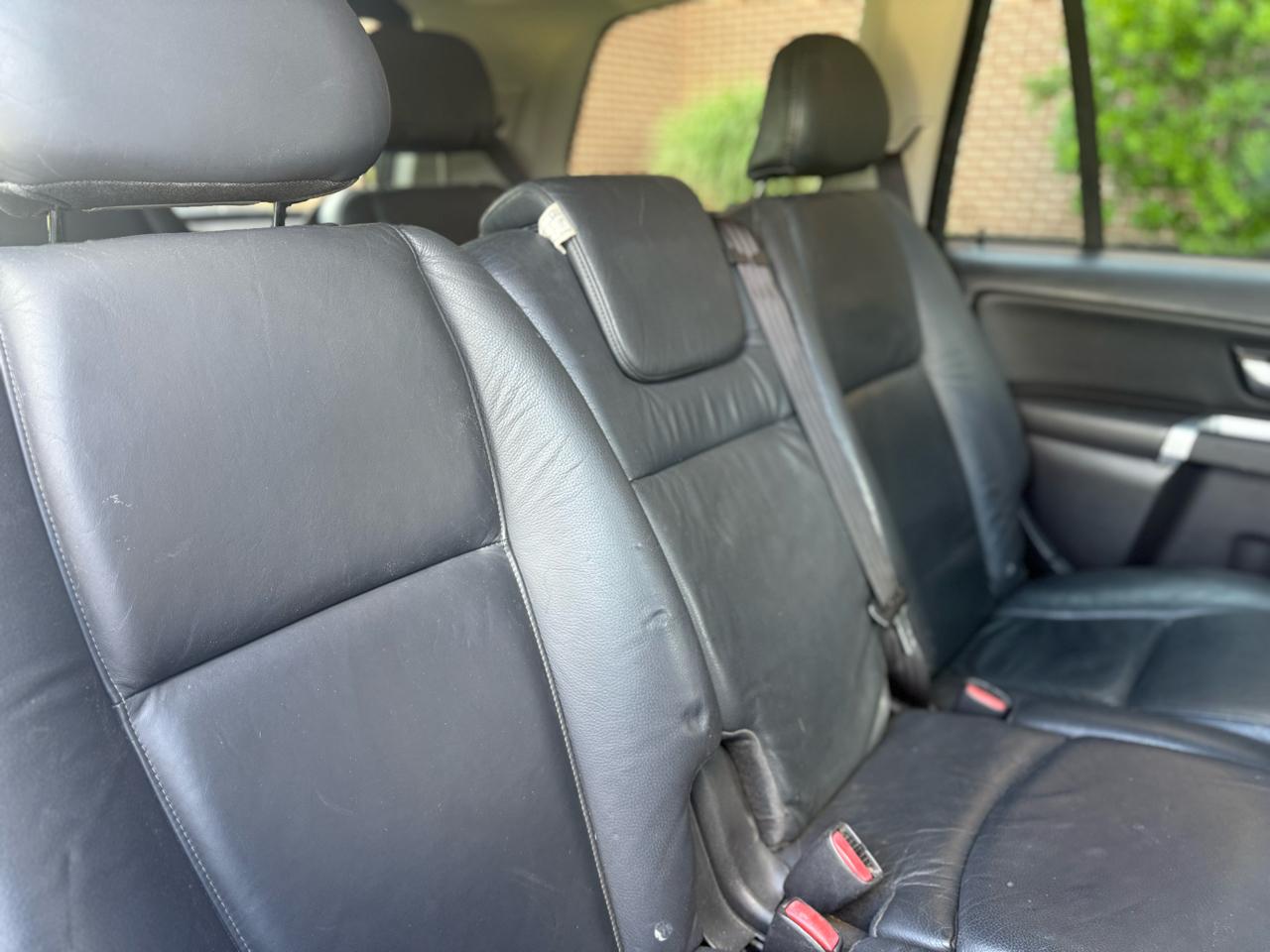 Volvo XC90 AWD 4dr I6 w/Snrf/3rd Row 2008
