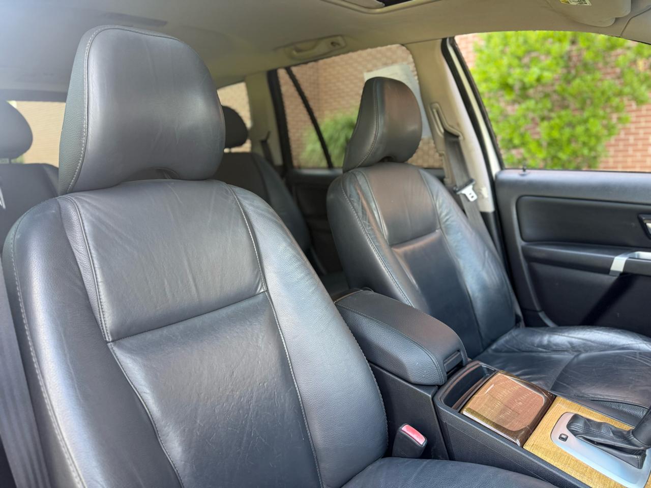 Volvo XC90 AWD 4dr I6 w/Snrf/3rd Row 2008