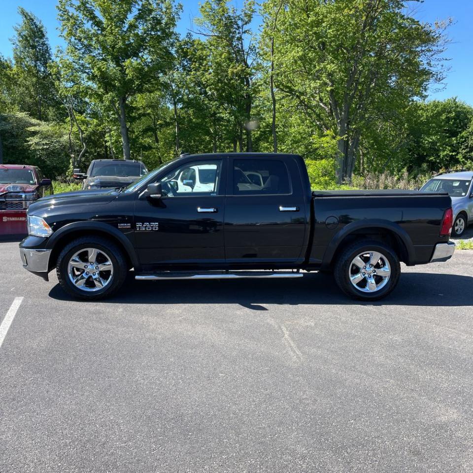 RAM 1500 4WD Crew Cab 140.5" Big Horn 2016