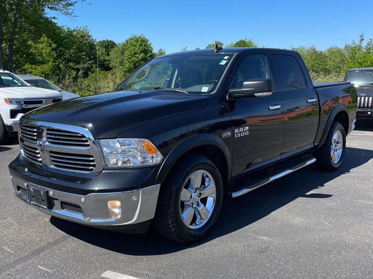 RAM 1500 4WD Crew Cab 140.5" Big Horn 2016