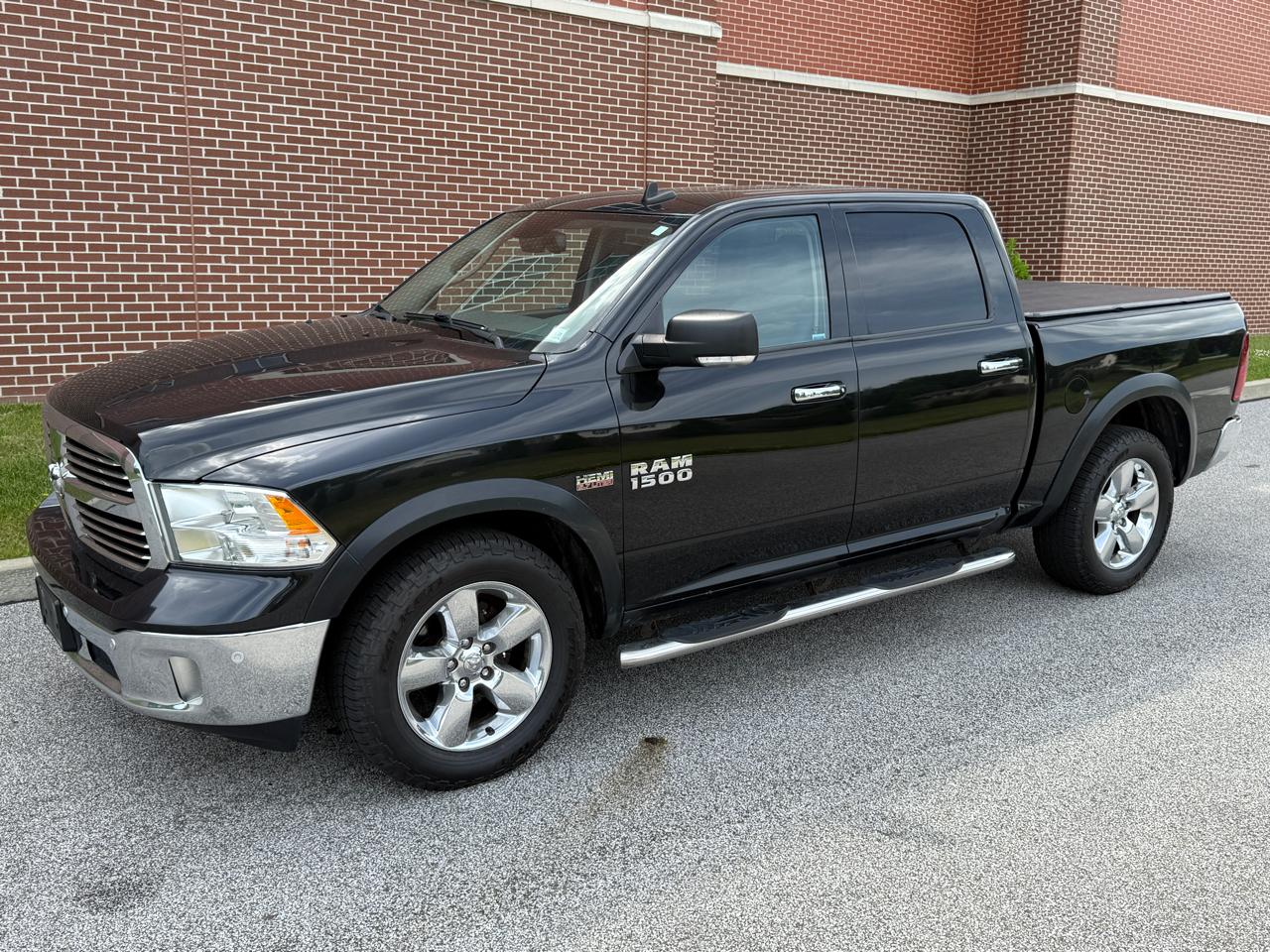 RAM 1500 4WD Crew Cab 140.5" Big Horn 2016