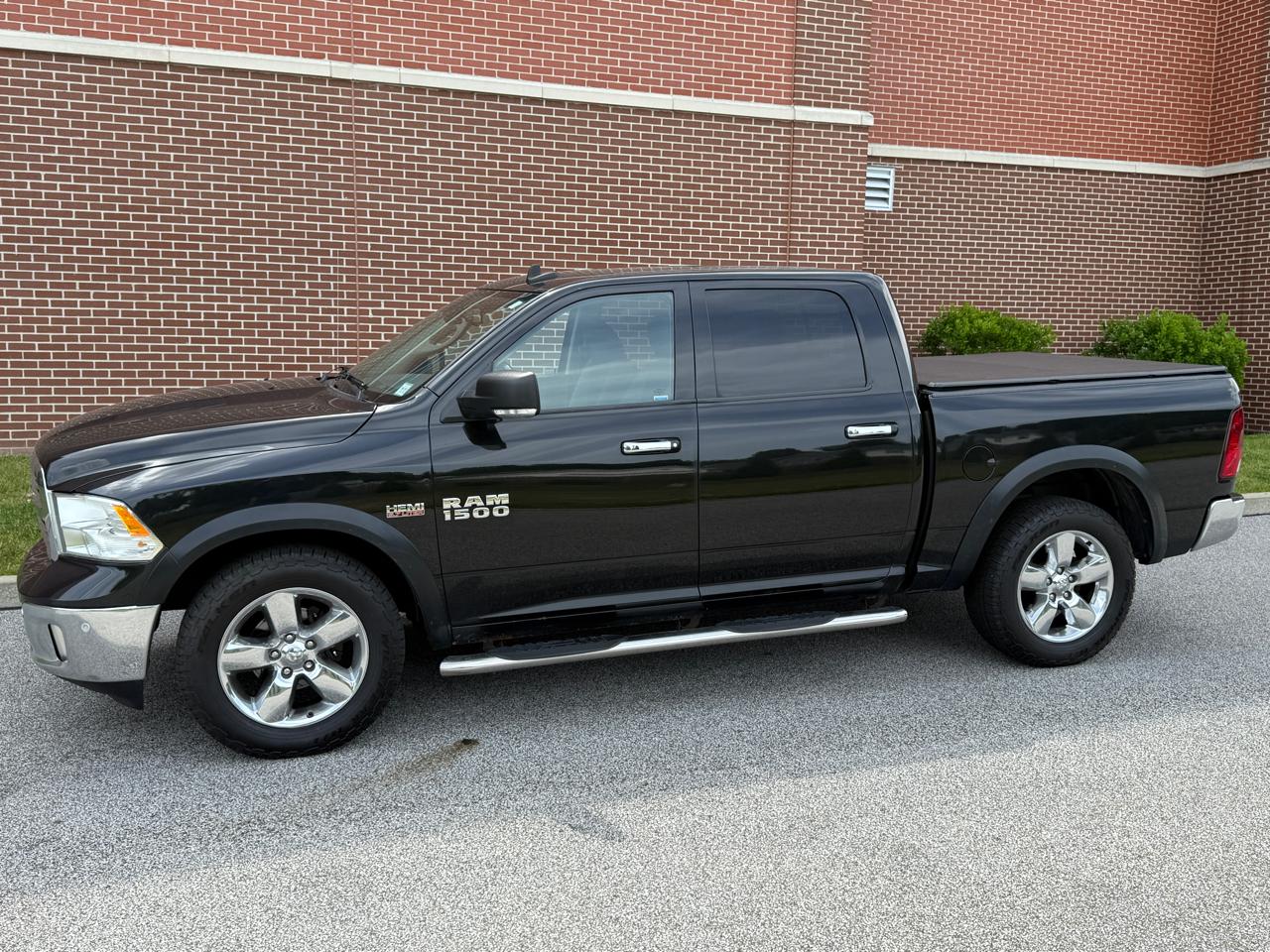 RAM 1500 4WD Crew Cab 140.5" Big Horn 2016