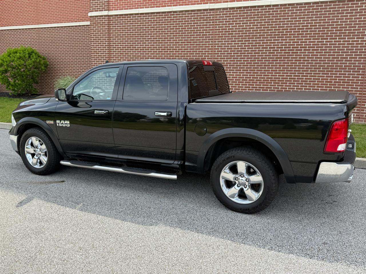 RAM 1500 4WD Crew Cab 140.5" Big Horn 2016