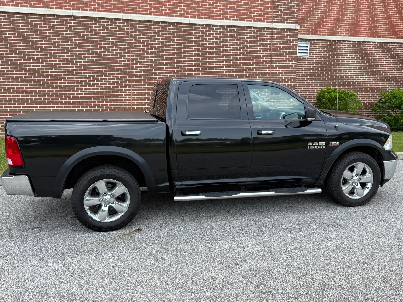RAM 1500 4WD Crew Cab 140.5" Big Horn 2016