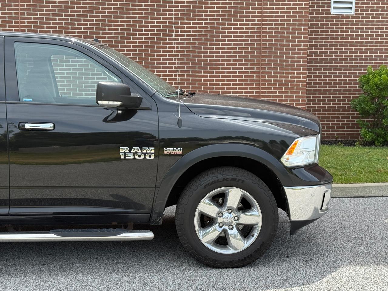 RAM 1500 4WD Crew Cab 140.5" Big Horn 2016