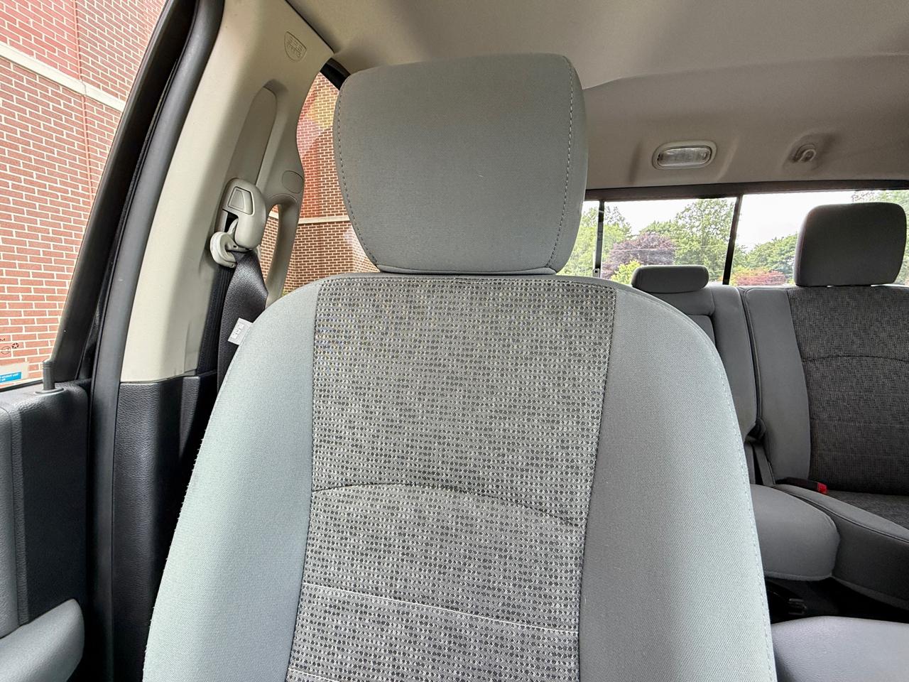 RAM 1500 4WD Crew Cab 140.5" Big Horn 2016