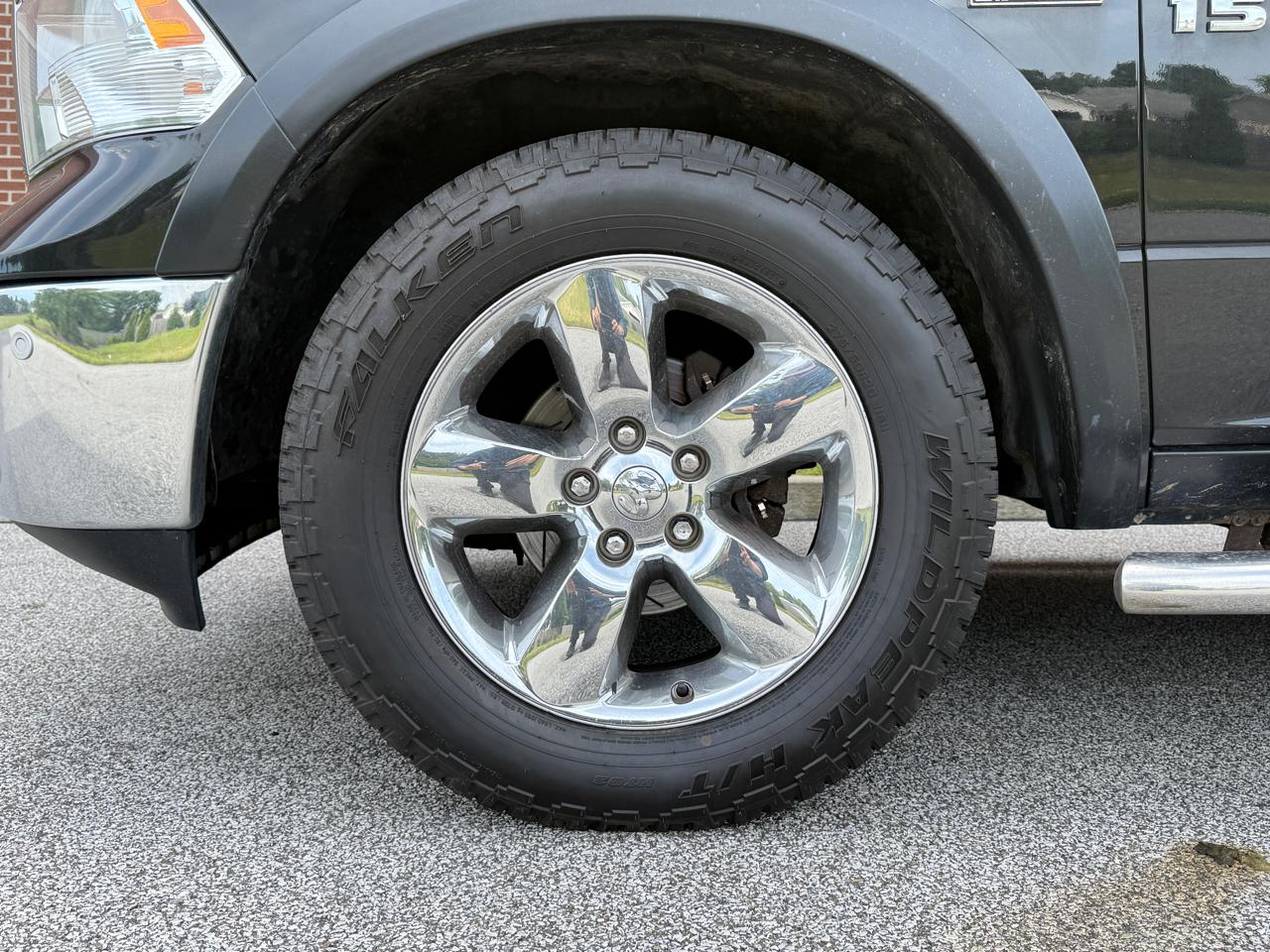 RAM 1500 4WD Crew Cab 140.5" Big Horn 2016