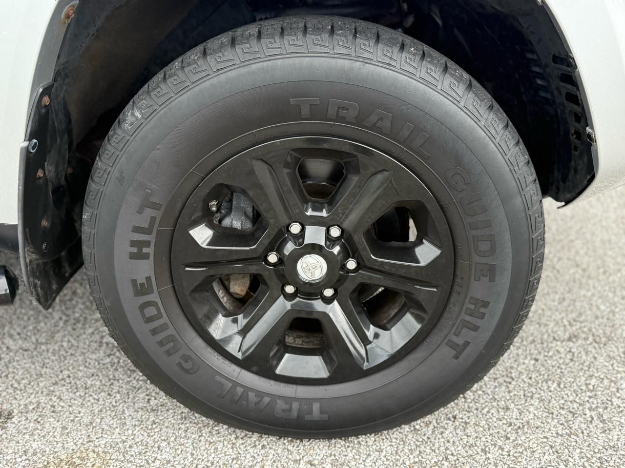 Toyota 4Runner 4WD 4dr V6 Trail Premium (Natl) 2016