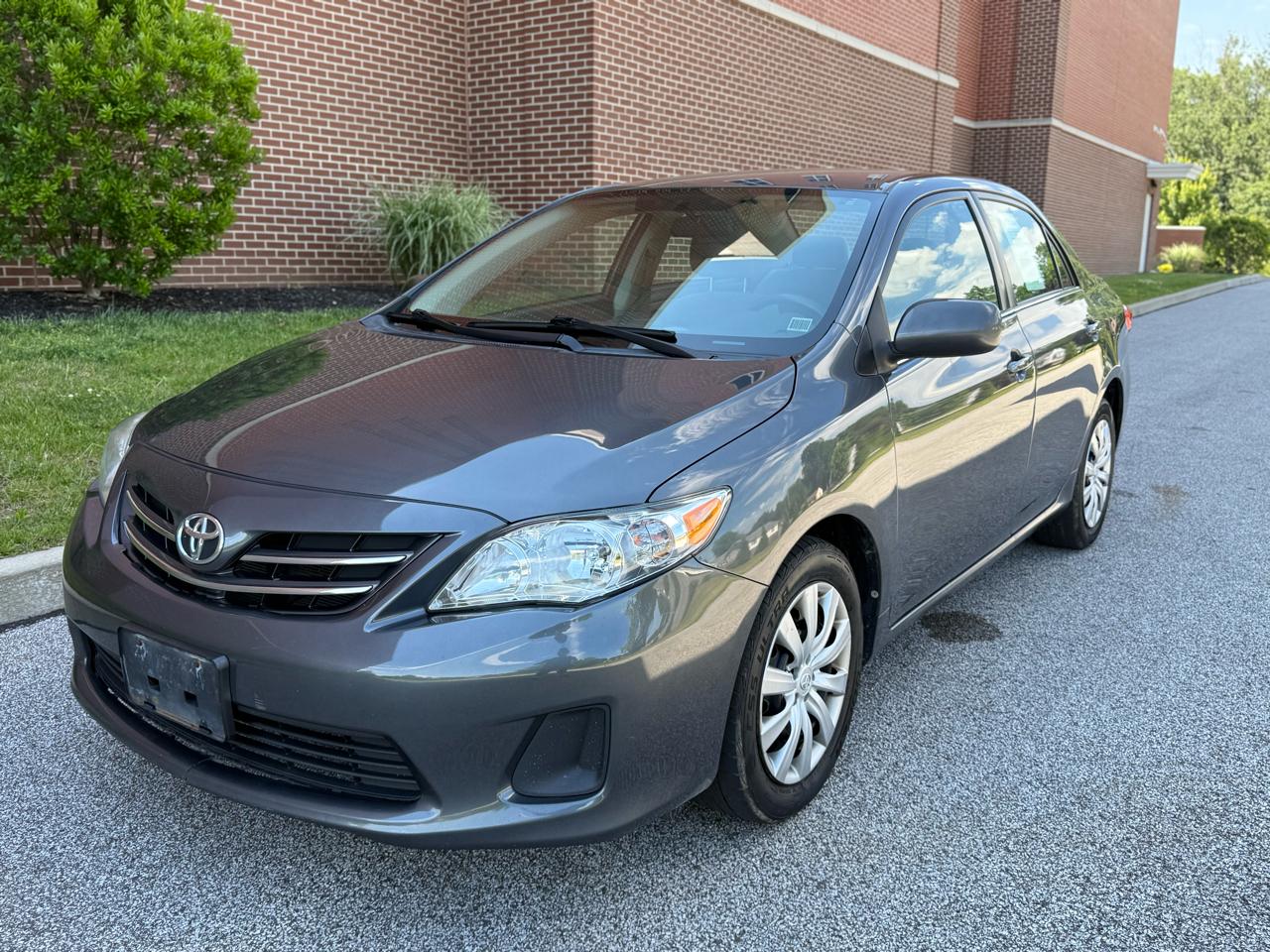2013 Toyota Corolla 4dr Sdn Man L (Natl)