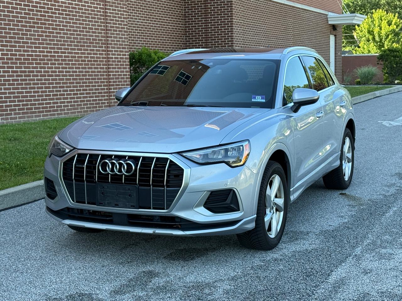 2020 Audi Q3 Premium 45 TFSI quattro