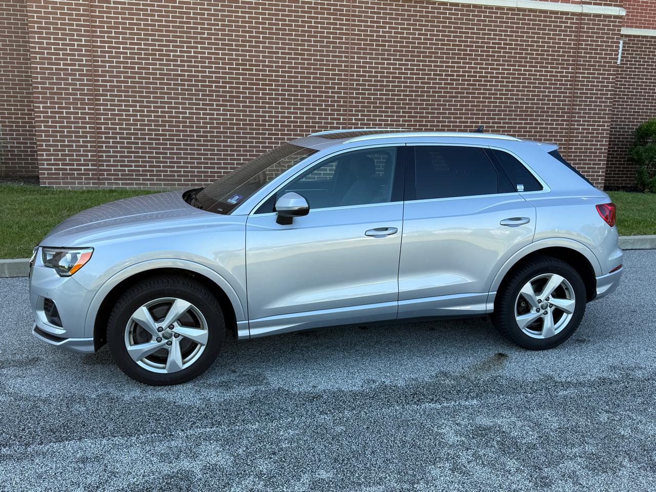 Audi Q3 Premium 45 TFSI quattro 2020