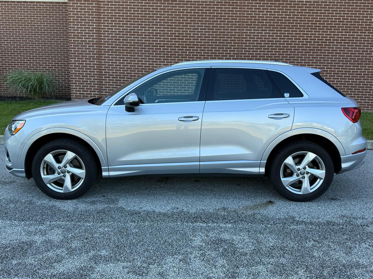 Audi Q3 Premium 45 TFSI quattro 2020