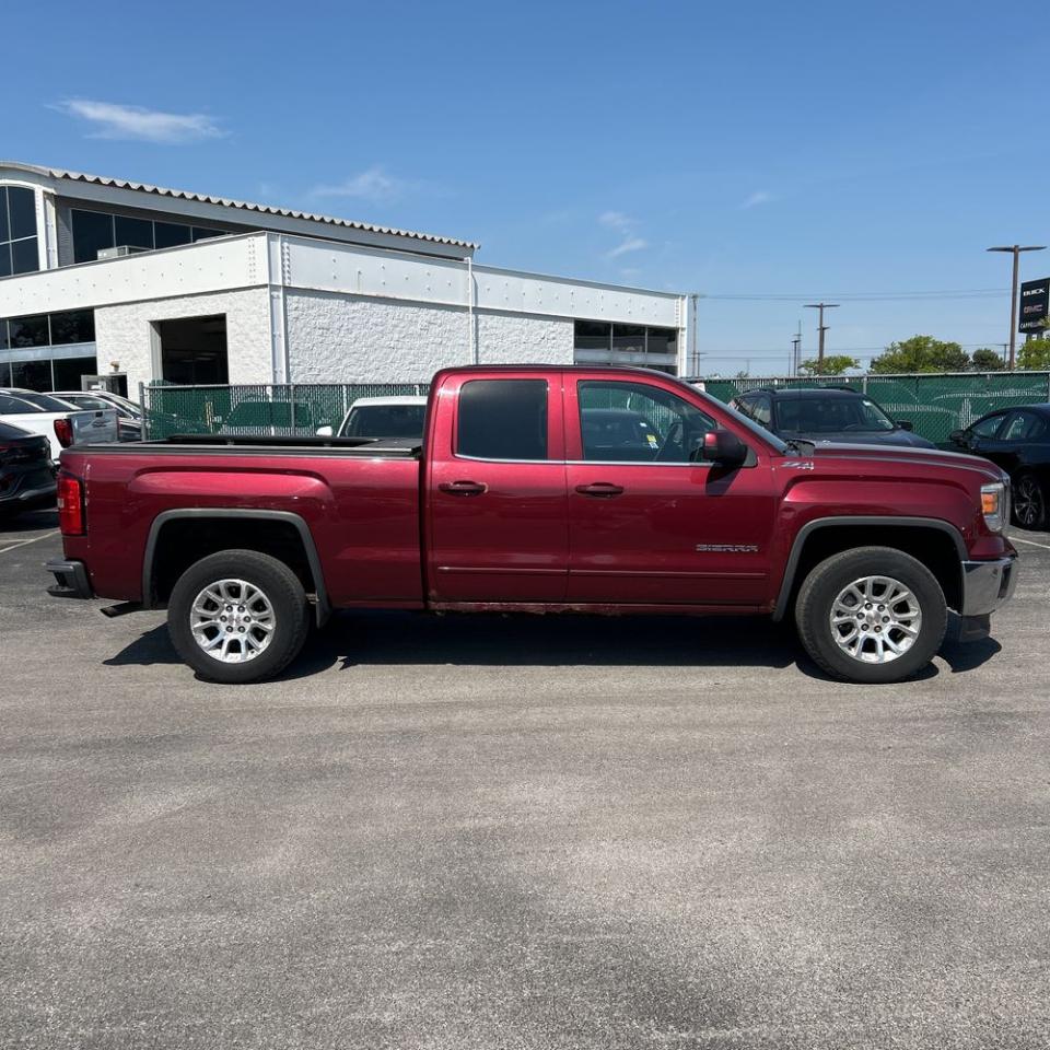 GMC Sierra 1500 4WD Double Cab 143.5" SLE 2014