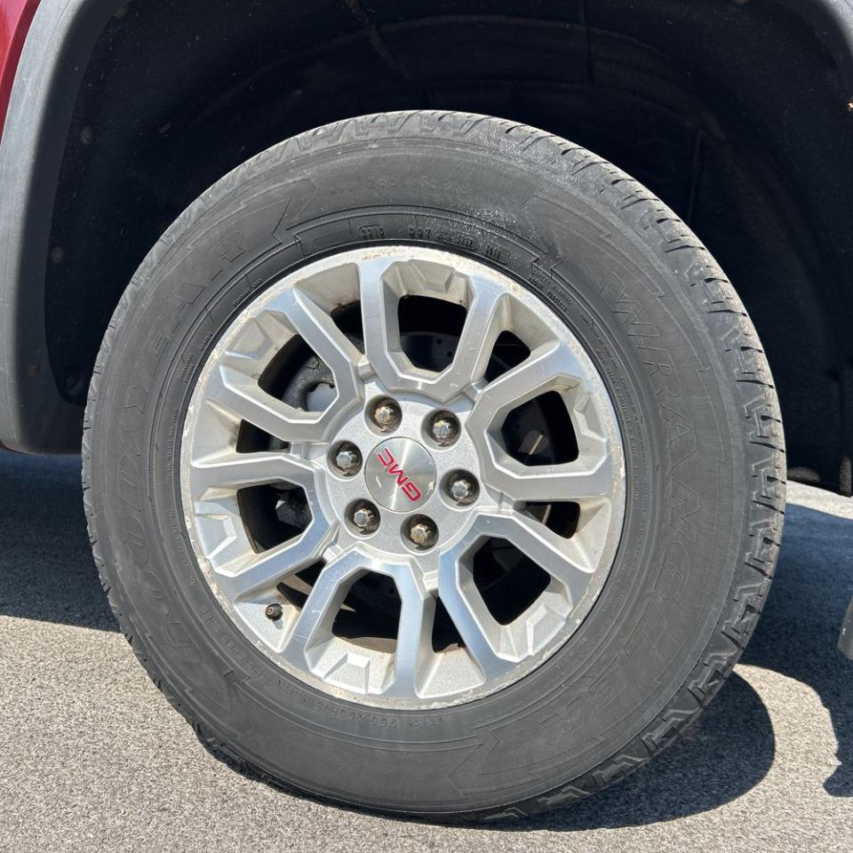GMC Sierra 1500 4WD Double Cab 143.5" SLE 2014