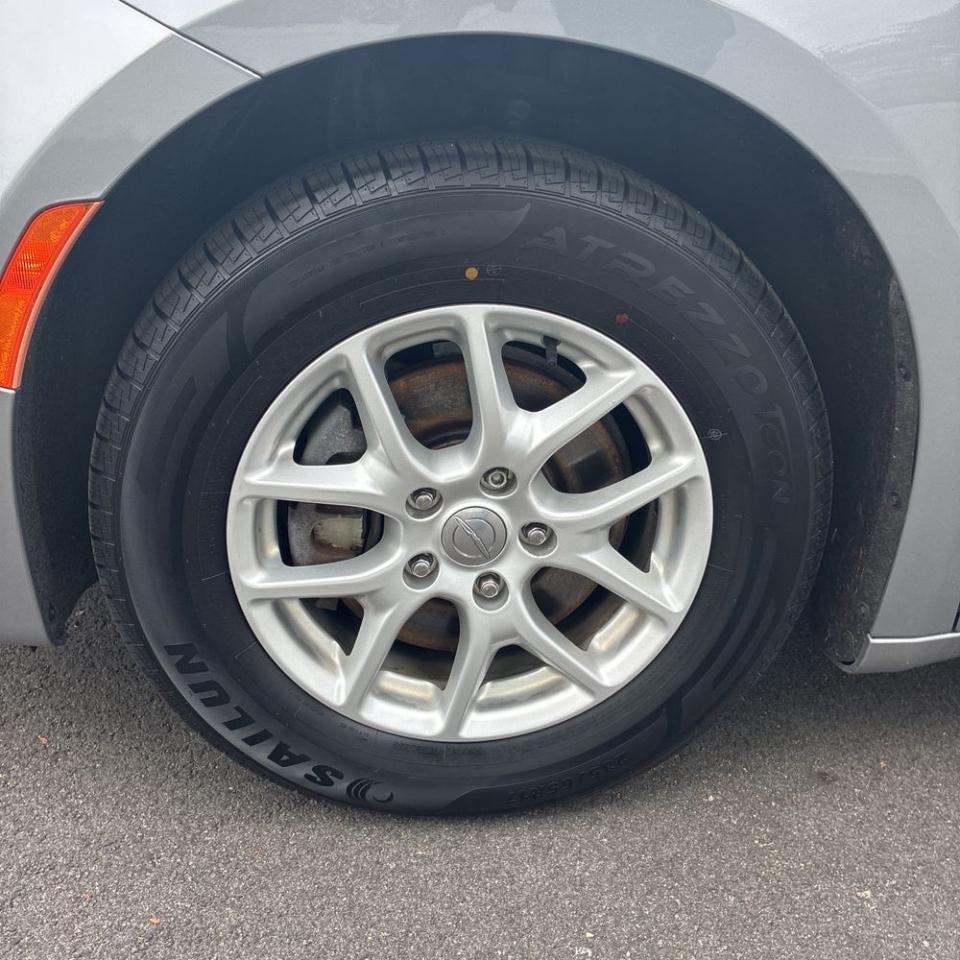 Chrysler Pacifica Touring L FWD 2020