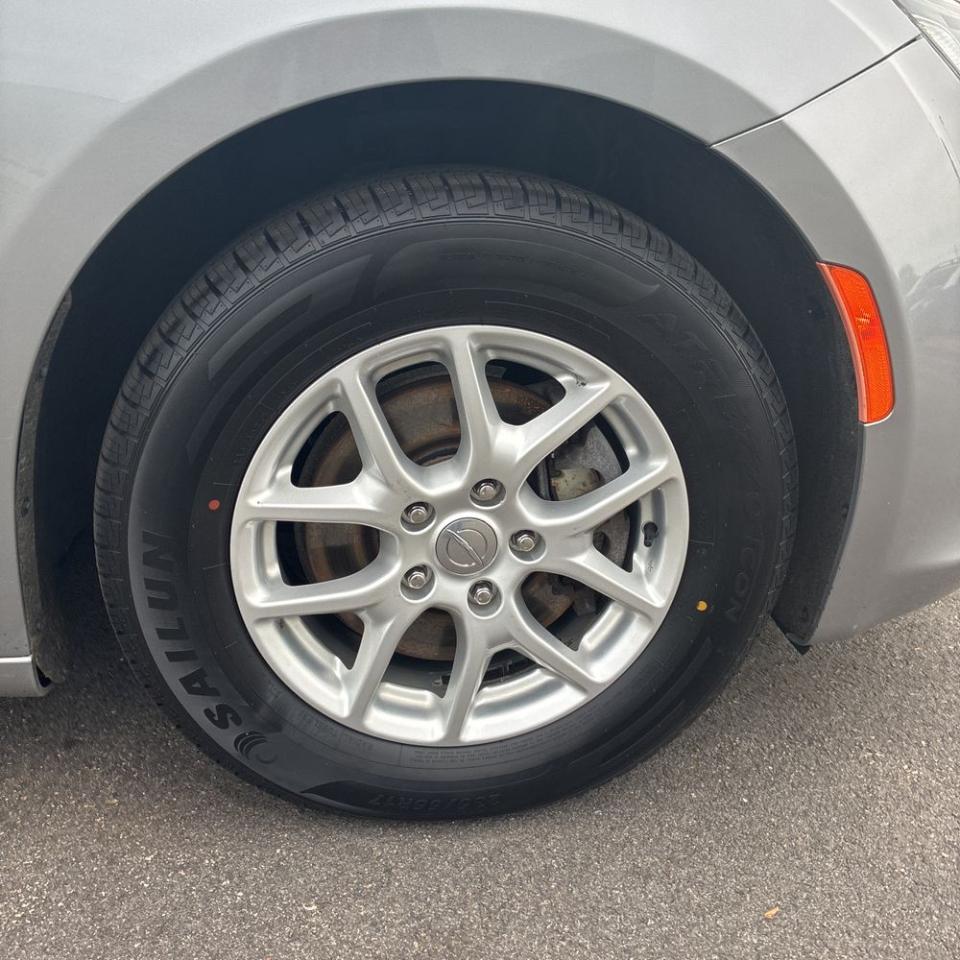 Chrysler Pacifica Touring L FWD 2020