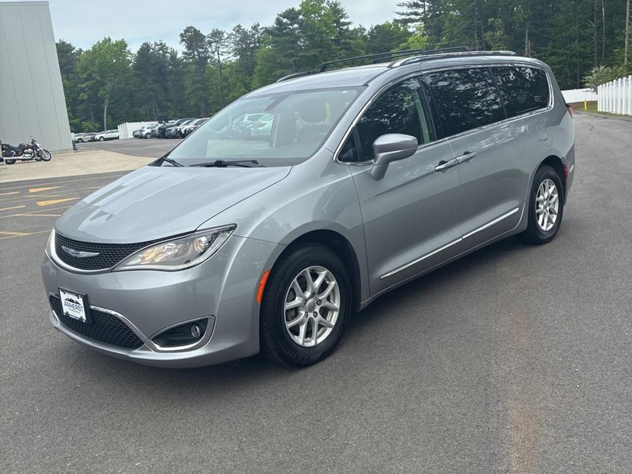 Chrysler Pacifica Touring L FWD 2020