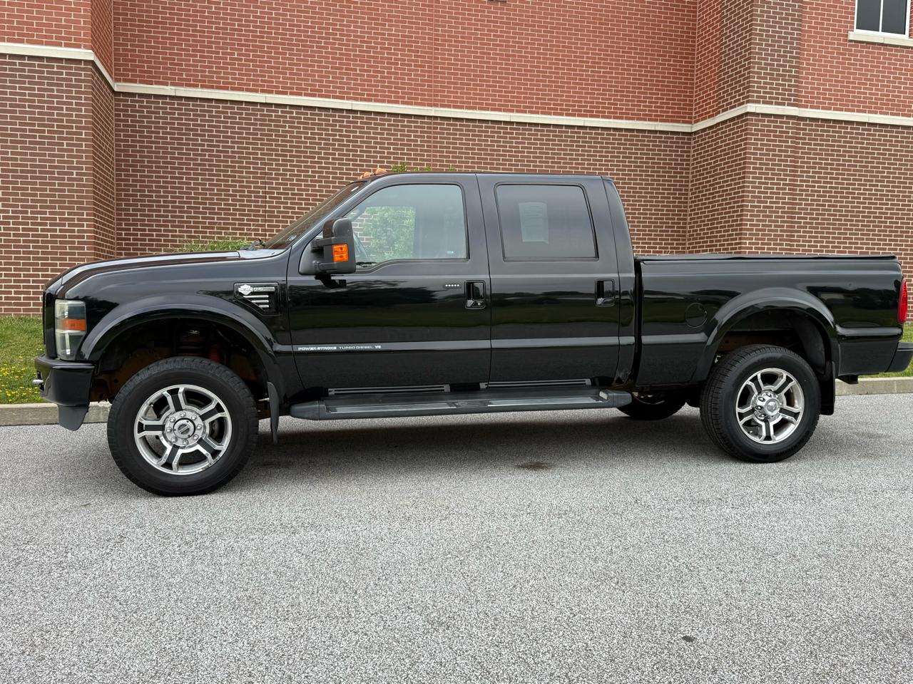 Ford Super Duty F-350 SRW 4WD Crew Cab 156" Harley-Davidson 2010