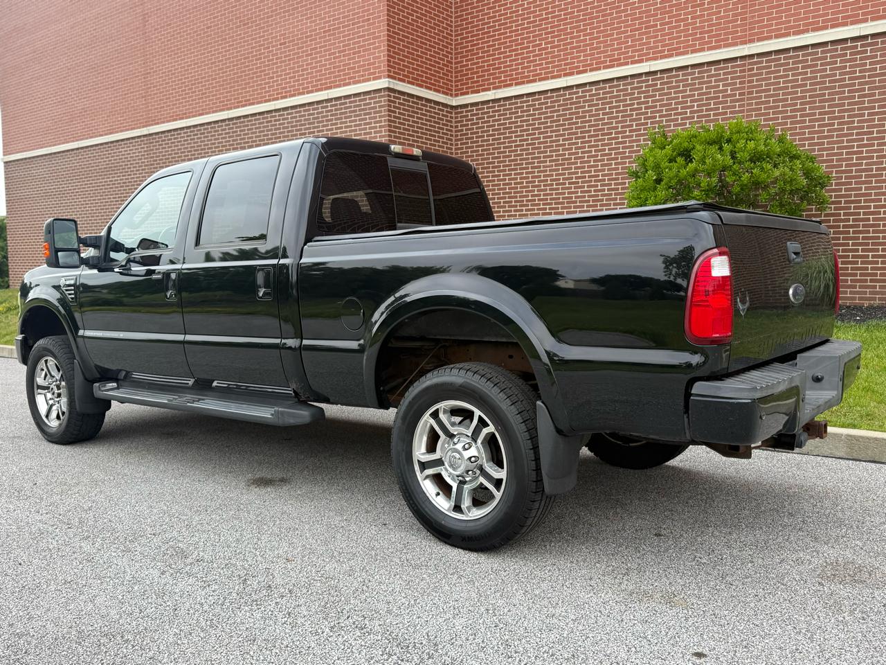 Ford Super Duty F-350 SRW 4WD Crew Cab 156" Harley-Davidson 2010