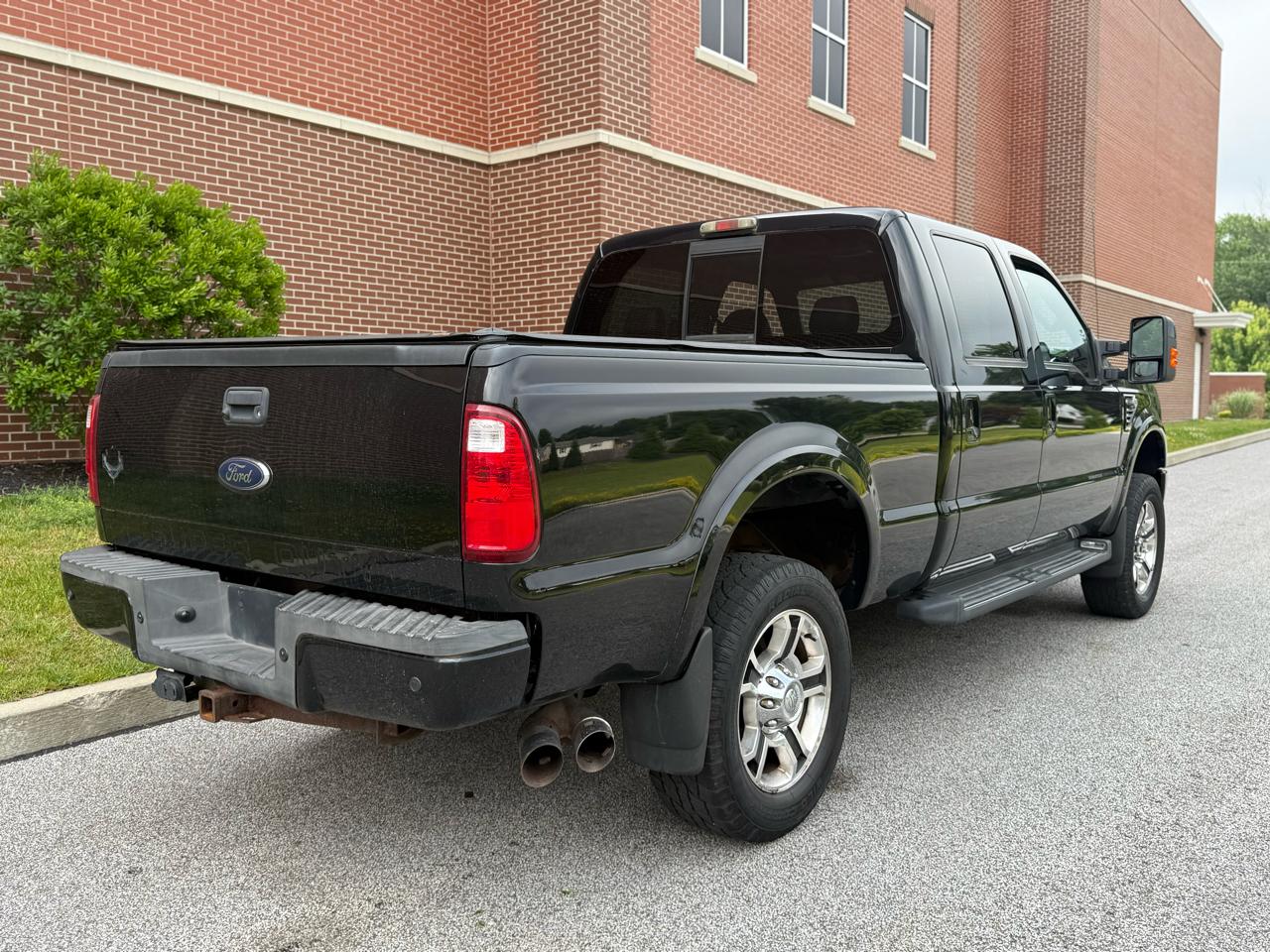 Ford Super Duty F-350 SRW 4WD Crew Cab 156" Harley-Davidson 2010
