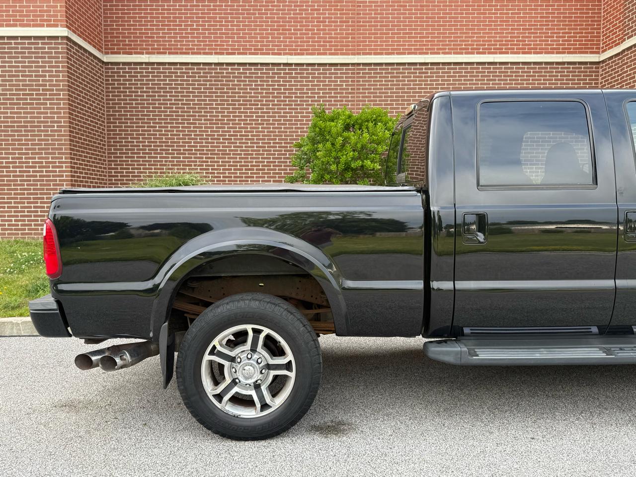 Ford Super Duty F-350 SRW 4WD Crew Cab 156" Harley-Davidson 2010