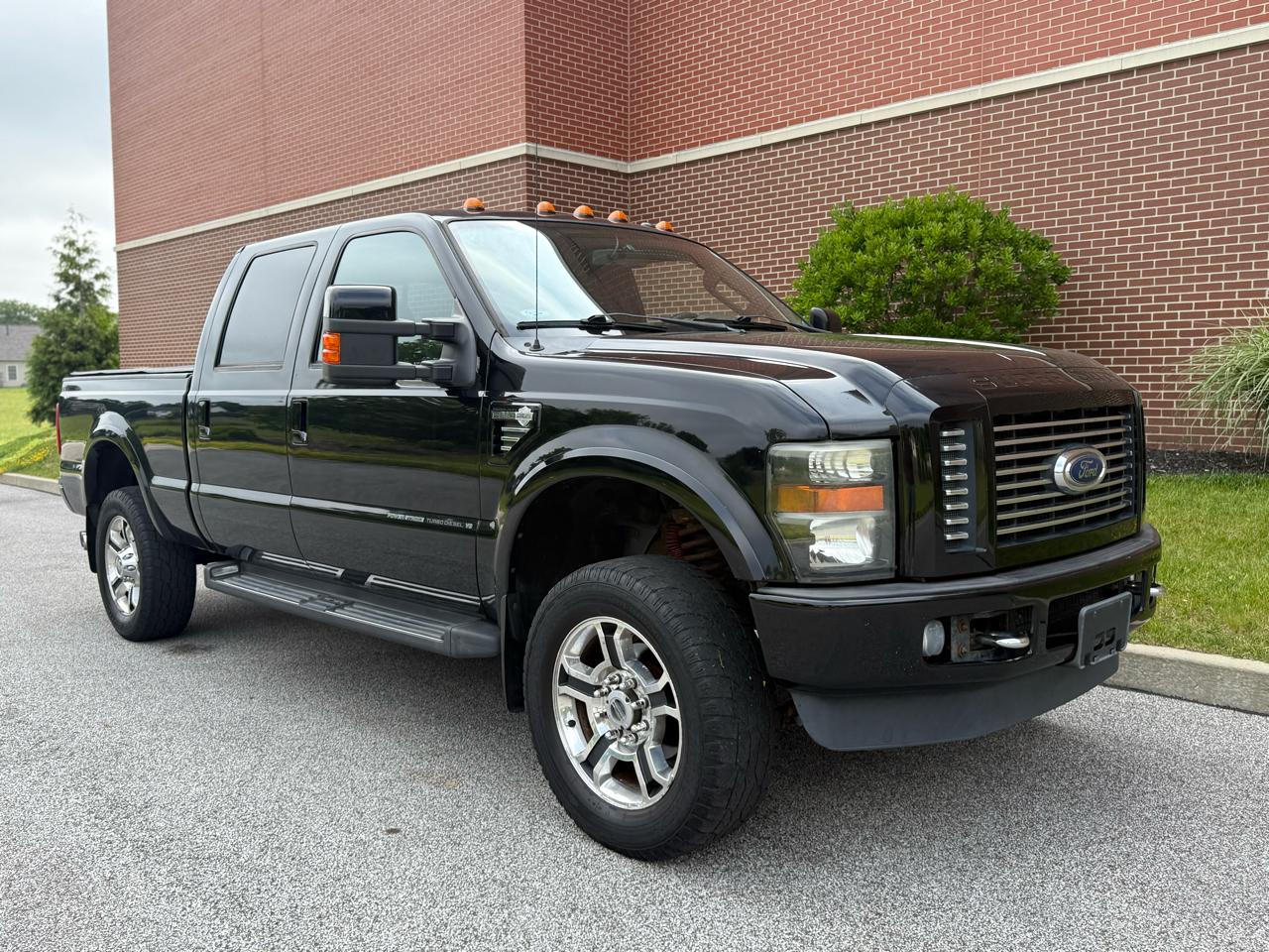 Ford Super Duty F-350 SRW 4WD Crew Cab 156" Harley-Davidson 2010