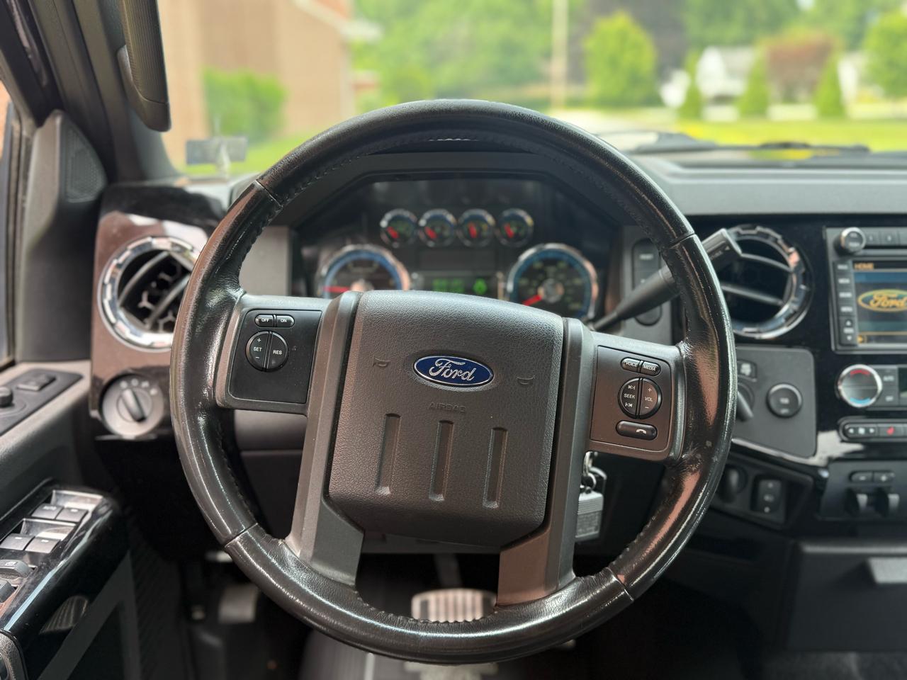Ford Super Duty F-350 SRW 4WD Crew Cab 156" Harley-Davidson 2010