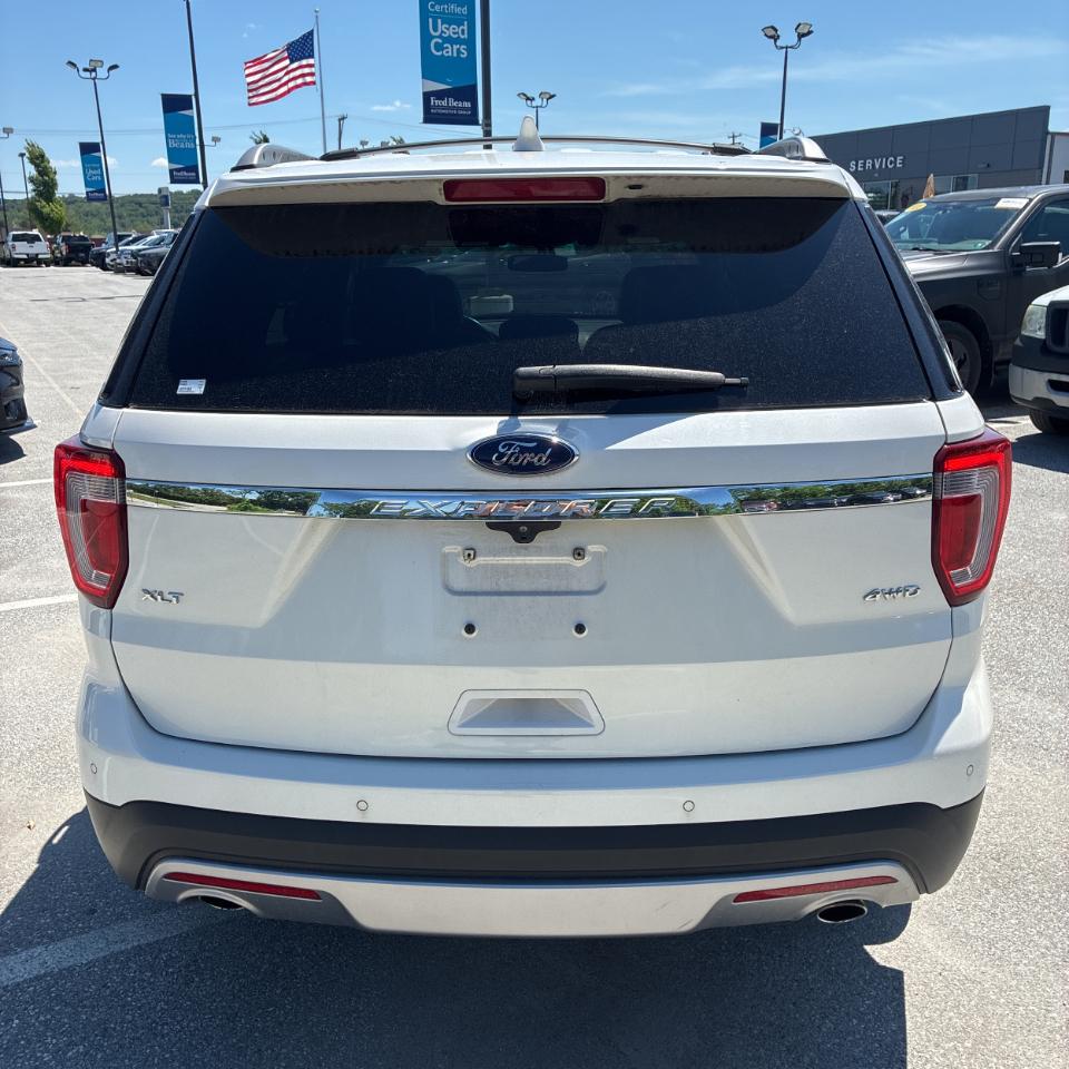 Ford Explorer 4WD 4dr XLT 2016