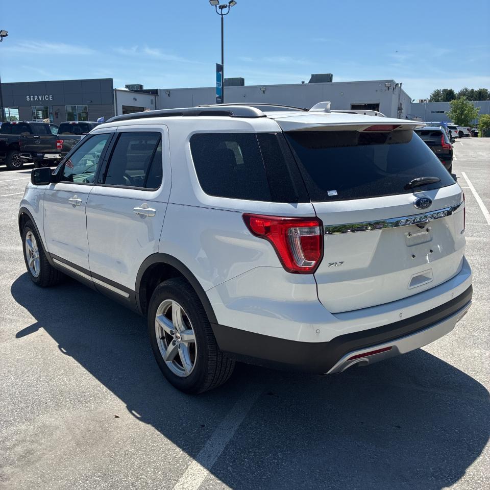 Ford Explorer 4WD 4dr XLT 2016
