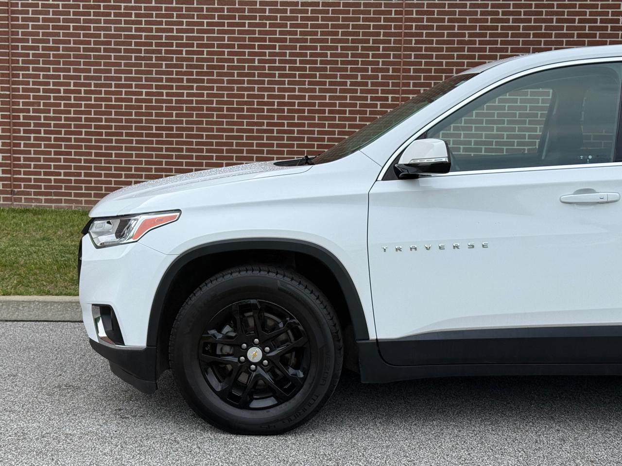 Chevrolet Traverse AWD 4dr LT Leather 2020