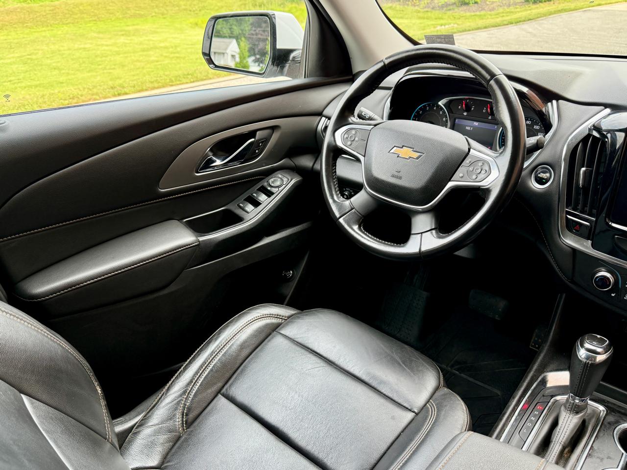 Chevrolet Traverse AWD 4dr LT Leather 2020
