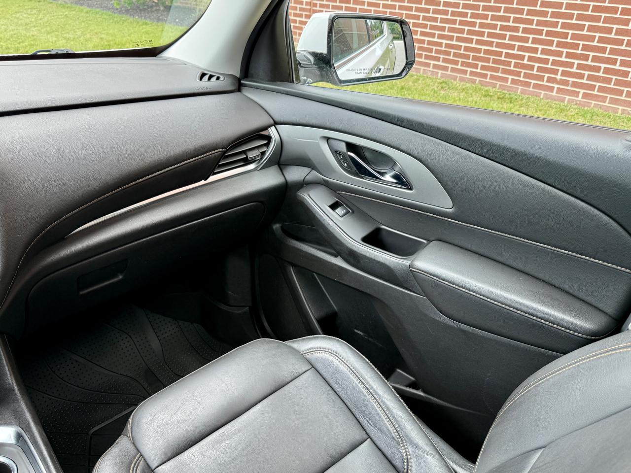 Chevrolet Traverse AWD 4dr LT Leather 2020