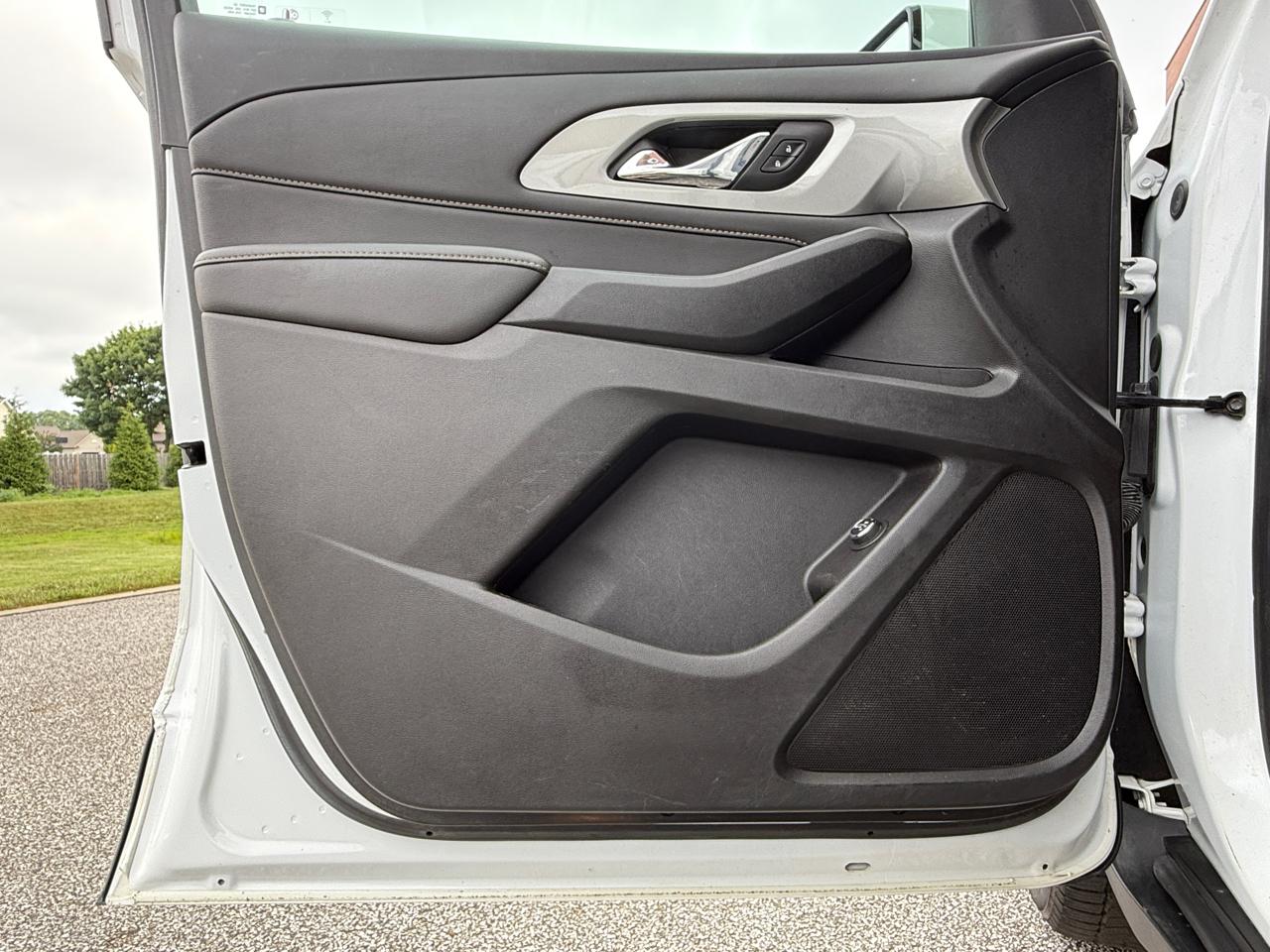 Chevrolet Traverse AWD 4dr LT Leather 2020