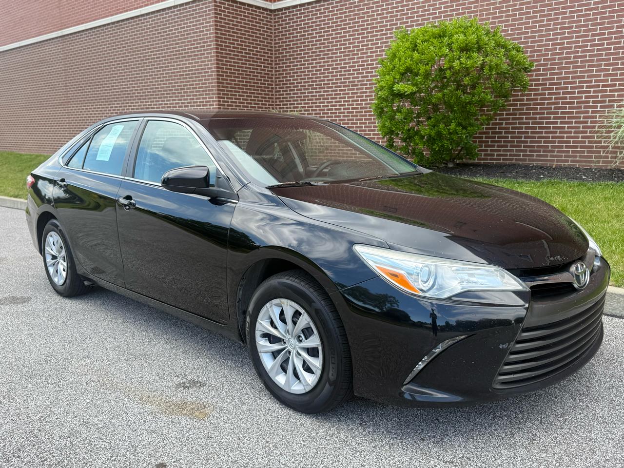 Toyota Camry 4dr Sdn I4 Auto SE w/Special Edition Pkg (Natl) 2016