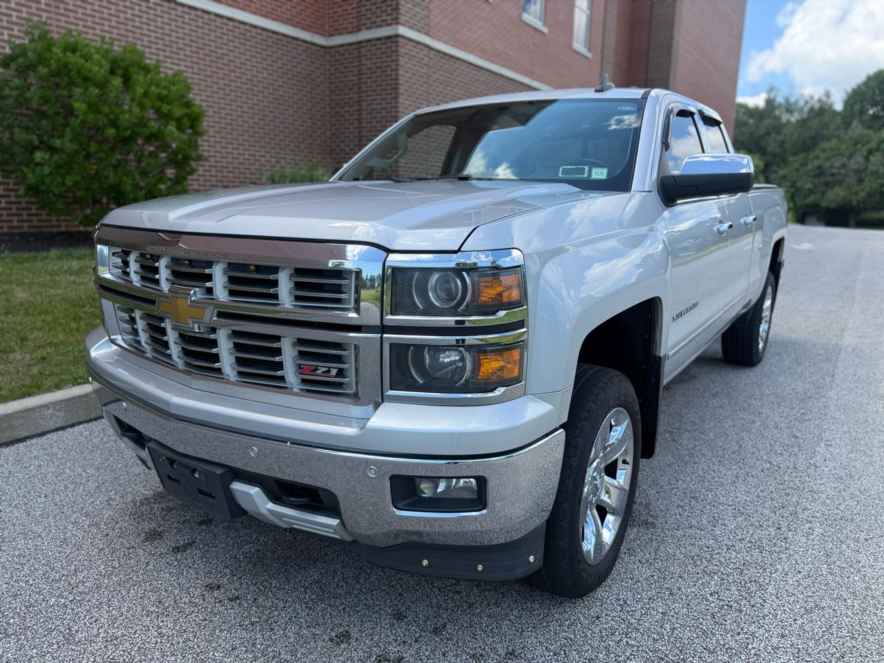 Chevrolet Silverado 1500 4WD Double Cab 143.5" LTZ w/2LZ 2015
